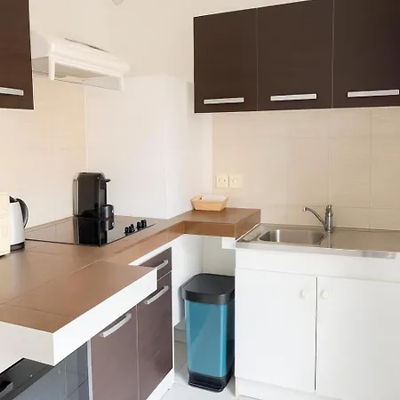 Olivea - Ecrin Fleuri, Terrasse & A 5 Min Αντίμπ